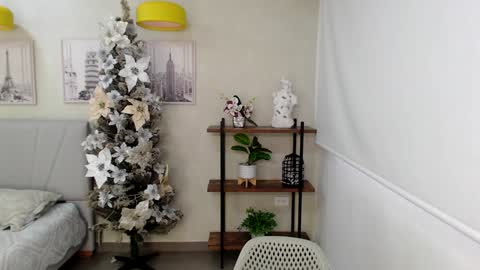 Snapshot of _sassy_girl chatting on December 23, 2024, 7:20 pm Sassy Girl online show from December 23, 2024, 7:20 pm