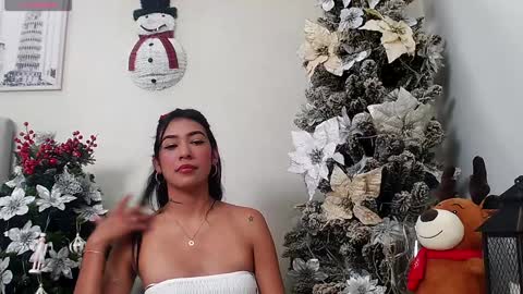 Snapshot of _sassy_girl chatting on December 31, 2024, 5:18 pm Sassy Girl online show from December 31, 2024, 5:18 pm