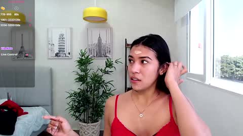 Snapshot of _sassy_girl chatting on January 24, 2025, 6:14 pm Sassy Girl online show from January 24, 2025, 6:14 pm