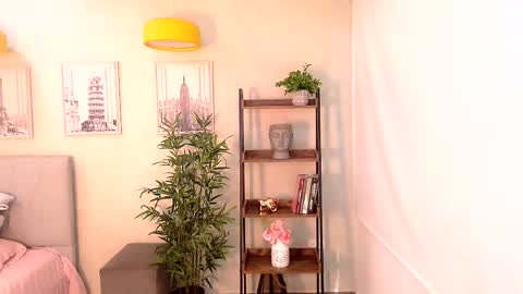 Snapshot of _sassy_girl chatting on February 11, 2025, 6:22 pm Sassy Girl online show from February 11, 2025, 6:22 pm