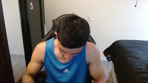 SCHNEIDER online show from November 2, 2025, 9:06 pm