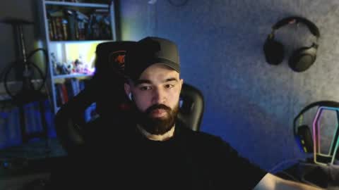 Ask me online show from April 12, 2026, 7:41 pm