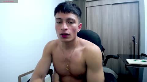 Juan Pablo-independent model online show from January 26, 2025, 3:48 am