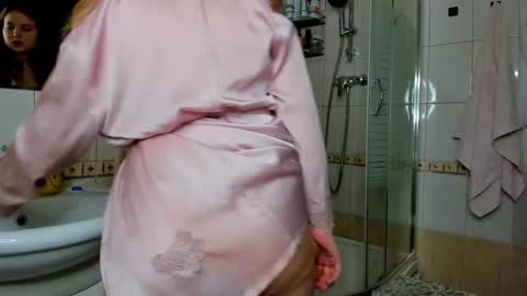 Snapshot of _sexymental_ chatting on March 4, 2025, 8:13 am Alice online show from March 4, 2025, 8:13 am