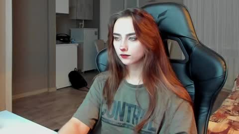 _silverdream online show from February 9, 2025, 3:22 am