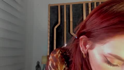 _silvia_vega_ online show from December 6, 2024, 6:26 am