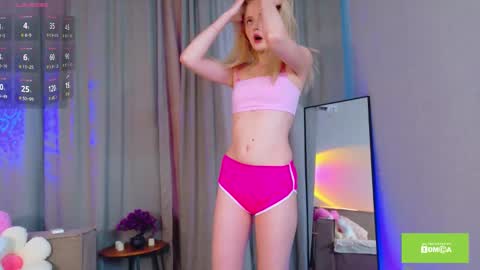 Lolla online show from November 9, 2025, 3:05 am