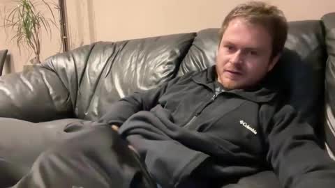 _stevie___ online show from November 1, 2025, 3:03 pm