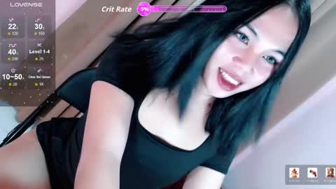 Eilachloe online show from April 16, 2026, 10:16 am