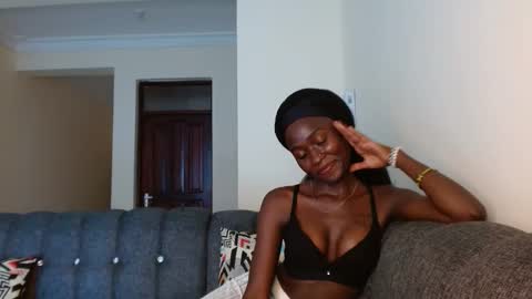 Snapshot of _sweejewel chatting on September 10, 2025, 10:04 am _sweejewel online show from September 10, 2025, 10:04 am