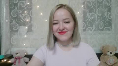 Snapshot of _sweet_smile_ chatting on September 13, 2025, 8:19 pm _sweet_smile_ online show from September 13, 2025, 8:19 pm