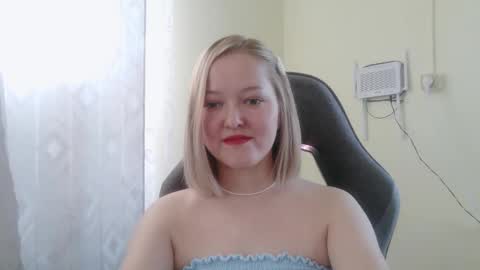 Snapshot of _sweet_smile_ chatting on September 16, 2025, 10:27 am _sweet_smile_ online show from September 16, 2025, 10:27 am