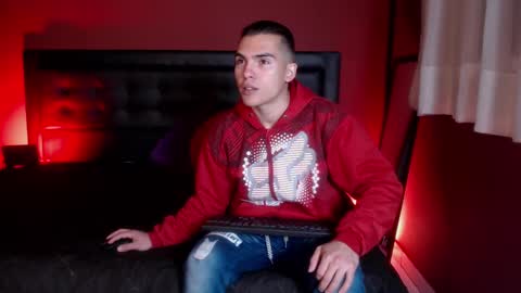 Snapshot of _tattoo_couple chatting on February 23, 2025, 1:42 pm online show from February 23, 2025, 1:42 pm