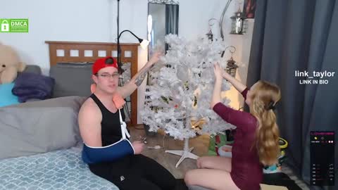 Link Taylor online show from December 27, 2024, 10:59 pm