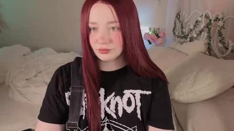 Snapshot of _that_witch_ chatting on May 22, 2026, 5:25 am MIRA online show from May 22, 2026, 5:25 am