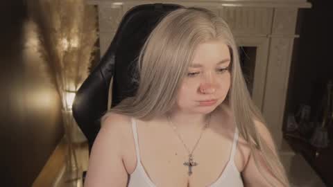 Snapshot of _that_witch_ chatting on May 24, 2026, 5:34 am MIRA online show from May 24, 2026, 5:34 am