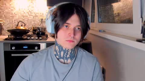 _torfin_ online show from March 29, 2026, 8:53 pm