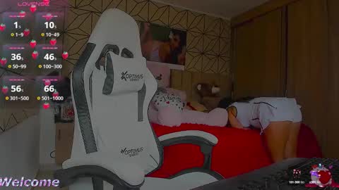 vane online show from October 3, 2025, 6:16 pm