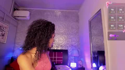 Venus online show from November 25, 2025, 5:18 am