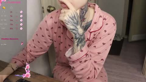 Alis online show from February 26, 2025, 4:36 am