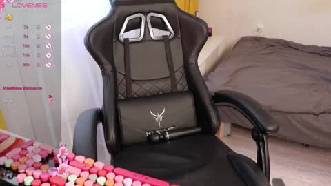 Alis online show from October 7, 2025, 7:27 am