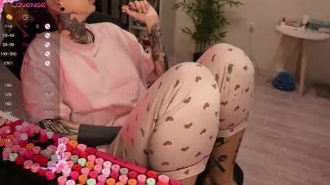 Alis online show from December 1, 2025, 8:41 am