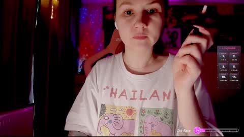 Snapshot of _witch__ chatting on December 19, 2024, 11:18 am Enni online show from December 19, 2024, 11:18 am