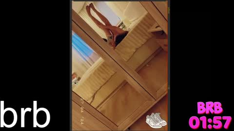 Snapshot of _your_selena_ chatting on December 29, 2024, 9:17 am Selena online show from December 29, 2024, 9:17 am