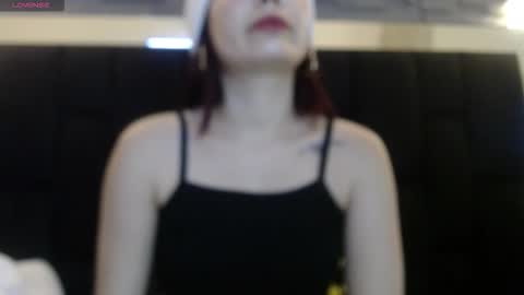 Yuyi online show from September 14, 2025, 12:59 pm