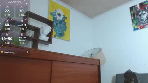 Zoe  online show from March 4, 2025, 5:03 pm