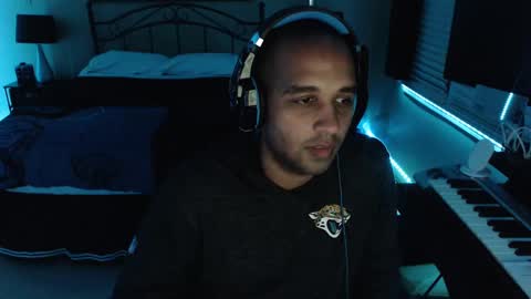 a4orce online show from February 1, 2025, 4:14 am