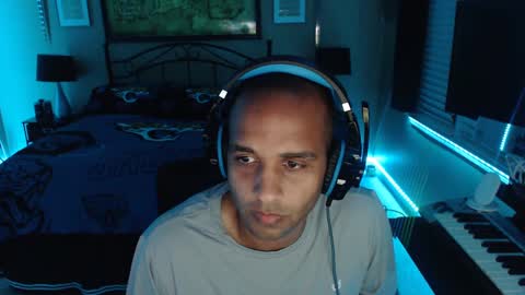 a4orce online show from March 6, 2025, 4:52 am