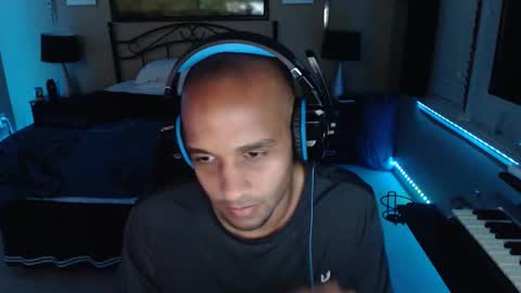 a4orce online show from March 30, 2026, 12:55 am