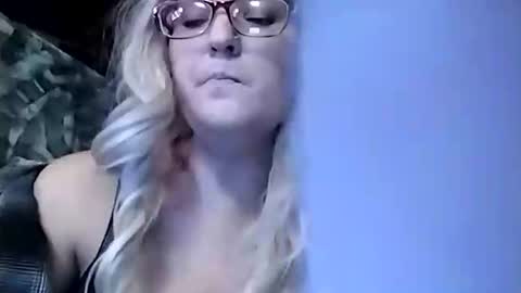 Snapshot of a6909 chatting on December 27, 2024, 7:03 pm Bree Anna online show from December 27, 2024, 7:03 pm