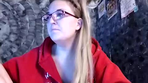 Snapshot of a6909 chatting on December 30, 2024, 4:08 pm Bree Anna online show from December 30, 2024, 4:08 pm