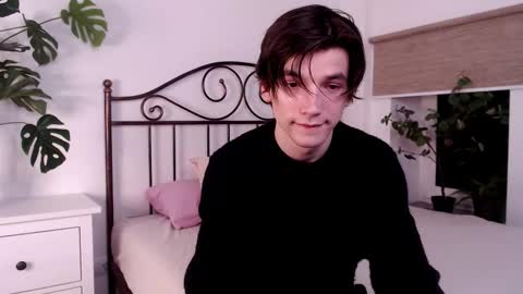 Alf online show from February 11, 2026, 9:20 pm