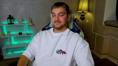 Alex online show from December 15, 2024, 12:29 am