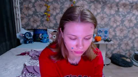 Snapshot of aalicebubble chatting on October 29, 2025, 11:06 pm Alice online show from October 29, 2025, 11:06 pm