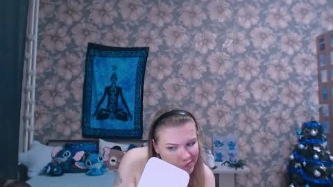 Snapshot of aalicebubble chatting on December 20, 2025, 2:02 pm Alice online show from December 20, 2025, 2:02 pm