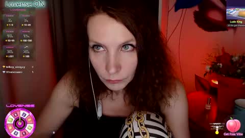 Snapshot of aamazingjoi chatting on February 22, 2025, 9:37 pm Katie online show from February 22, 2025, 9:37 pm