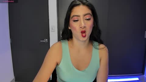 andrea online show from November 18, 2025, 12:16 am