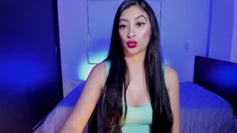 andrea online show from June 10, 2026, 4:23 am