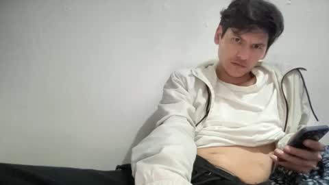 Snapshot of aandyf chatting on January 15, 2025, 2:06 am Andy online show from January 15, 2025, 2:06 am