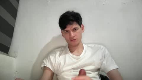 Snapshot of aandyf chatting on February 26, 2025, 5:53 am Andy online show from February 26, 2025, 5:53 am