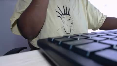 Antonia Brown online show from February 19, 2026, 2:46 pm