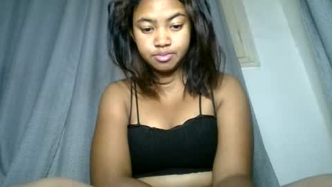 aariciah online show from May 27, 2026, 11:35 pm