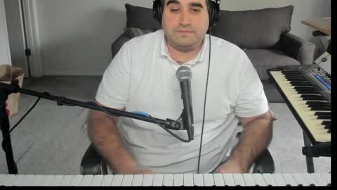 Aaron online show from April 19, 2026, 5:34 pm