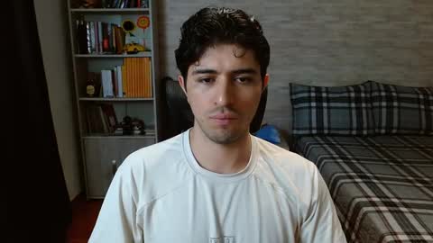 Aaron online show from February 15, 2026, 8:16 pm