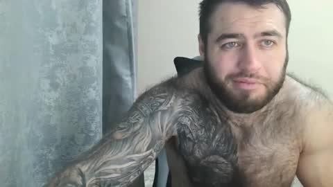 Davin tayl online show from November 8, 2025, 4:01 am