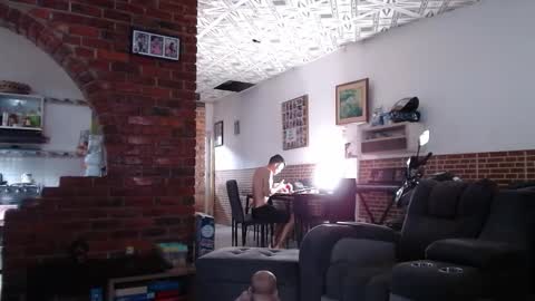 aaron_smitt online show from January 12, 2026, 5:07 pm